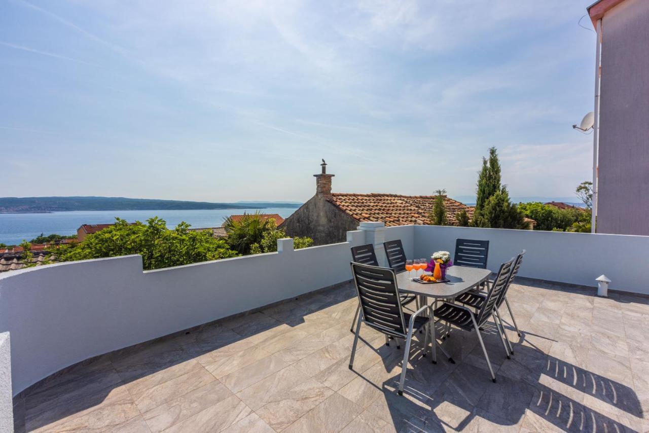 Apartment Robert Crikvenica Buitenkant foto